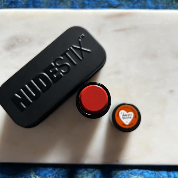 RUSTY ROUGE - NUDESTIX NUDIES BLOOM Blush Stick - Picture 2 of 5